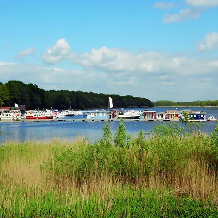 In Am Mueritzsee, Cleaning Included 아파트 Buchholz (Mecklenburg-Vorpommern)